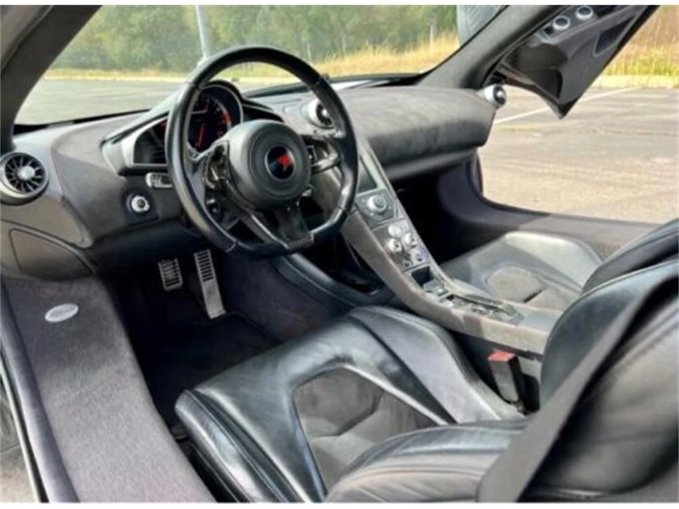 2012 McLaren MP4-12C - Image 5 of 23