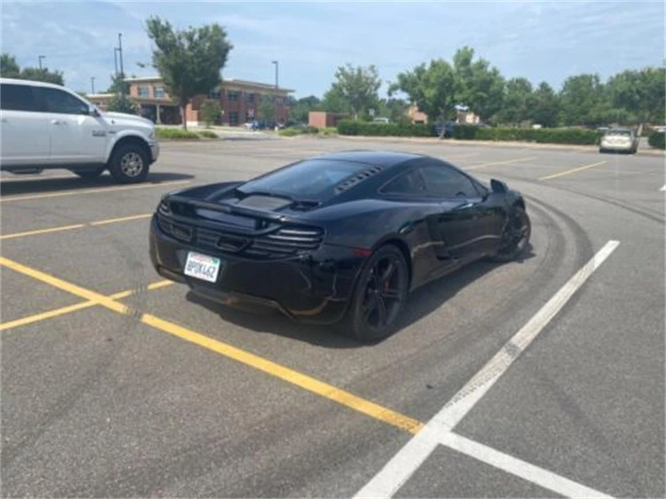2012 McLaren MP4-12C - Image 18 of 23