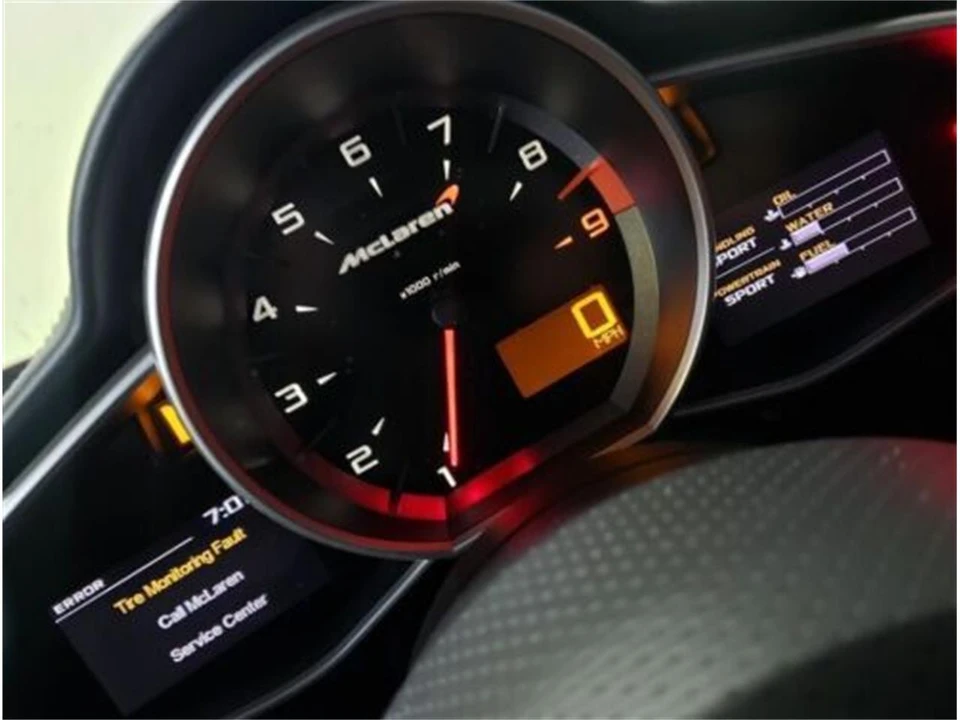 2012 McLaren MP4-12C - Image 12 of 20
