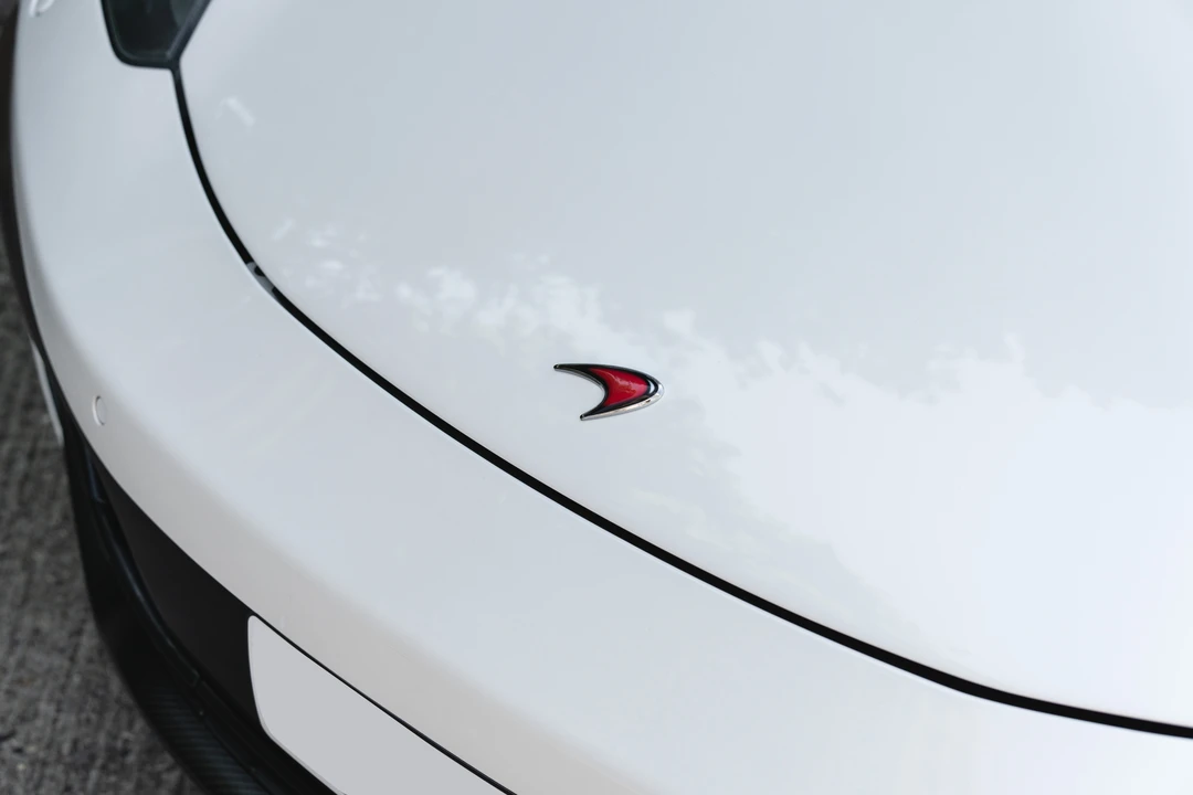 2012 McLaren MP4-12C - Image 20 of 31