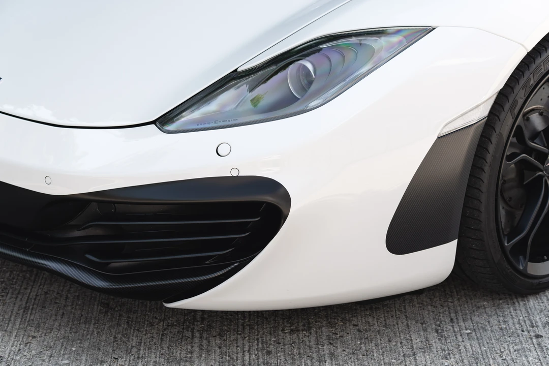 2012 McLaren MP4-12C - Image 18 of 31