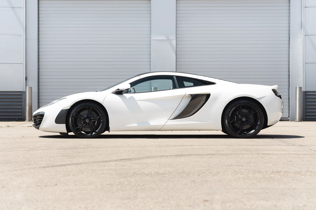 2012 McLaren MP4-12C - Image 4 of 31