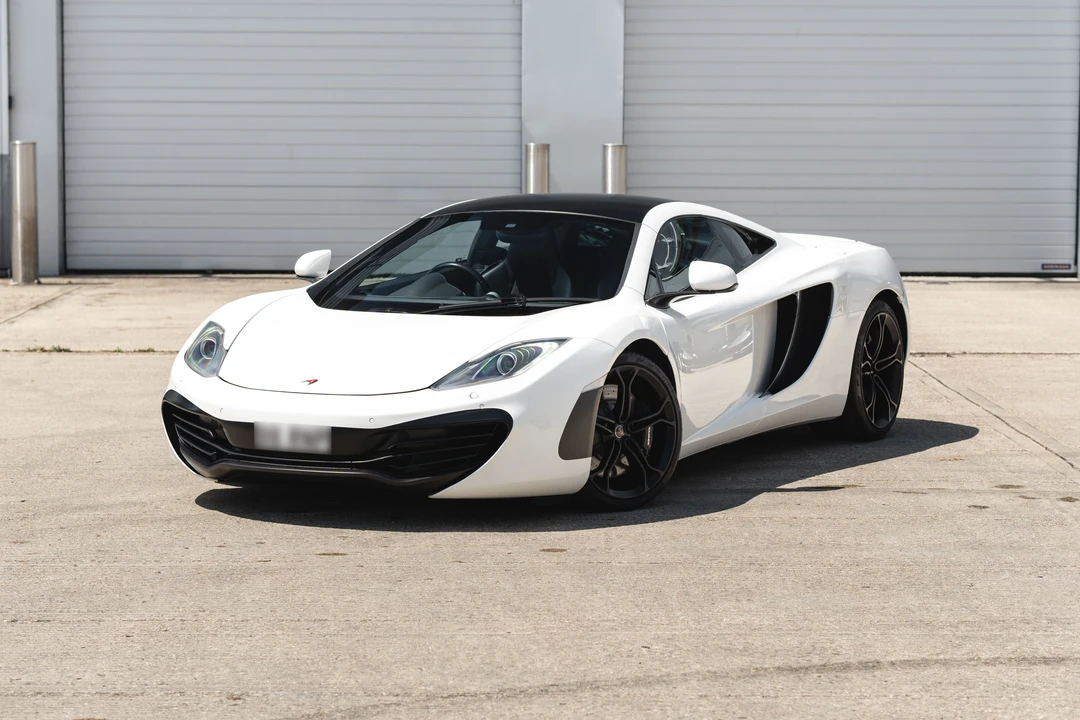 2012 McLaren MP4-12C - Image 3 of 31