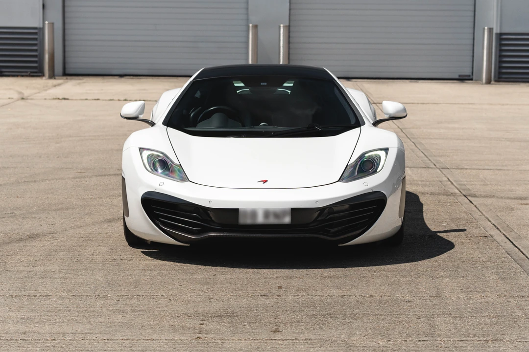 2012 McLaren MP4-12C - Image 10 of 31