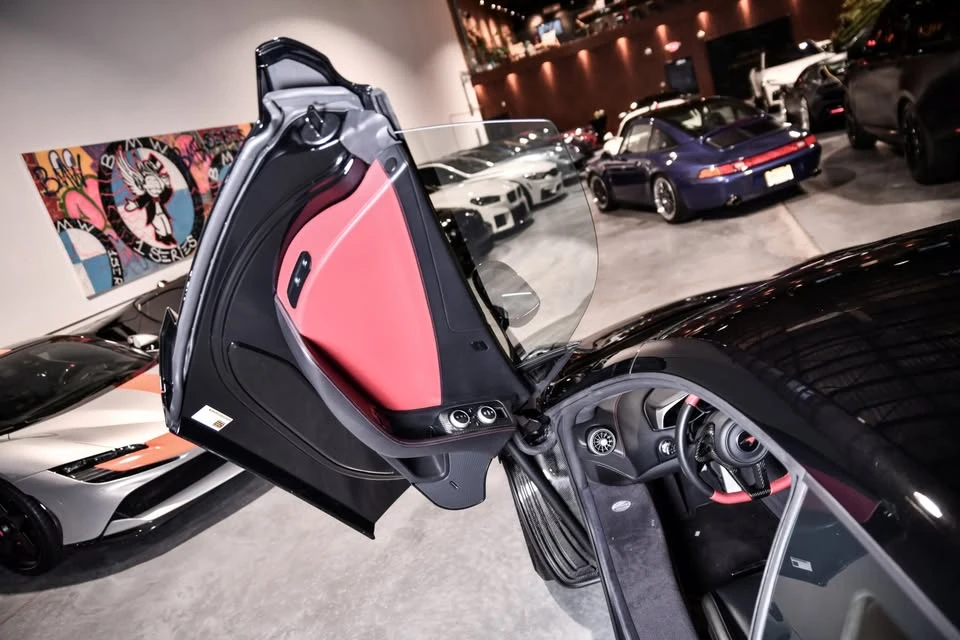 2012 McLaren MP4-12C - Image 5 of 5