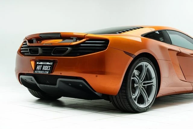 2012 McLaren MP4-12C - Image 10 of 18