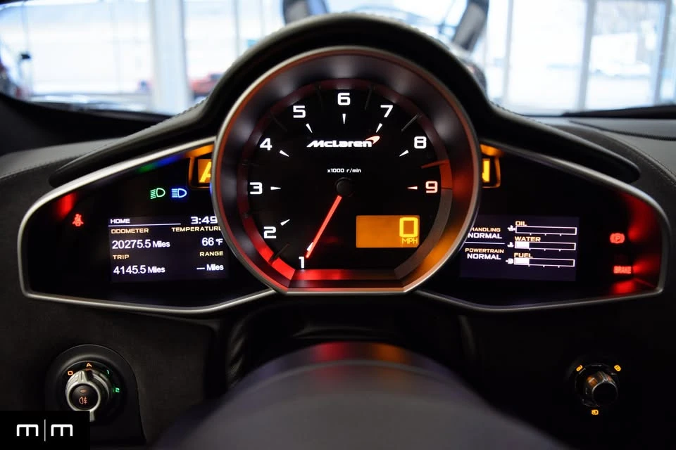 2012 McLaren MP4-12C - Image 17 of 19