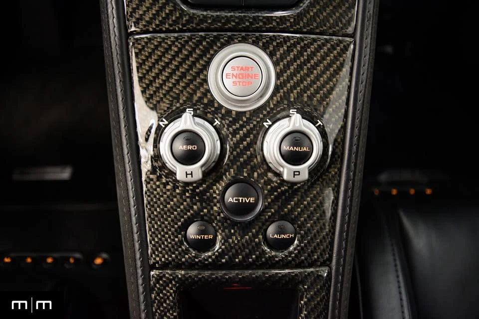 2012 McLaren MP4-12C - Image 18 of 19