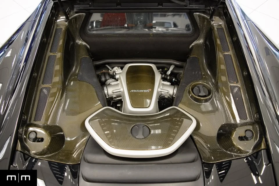 2012 McLaren MP4-12C - Image 10 of 19