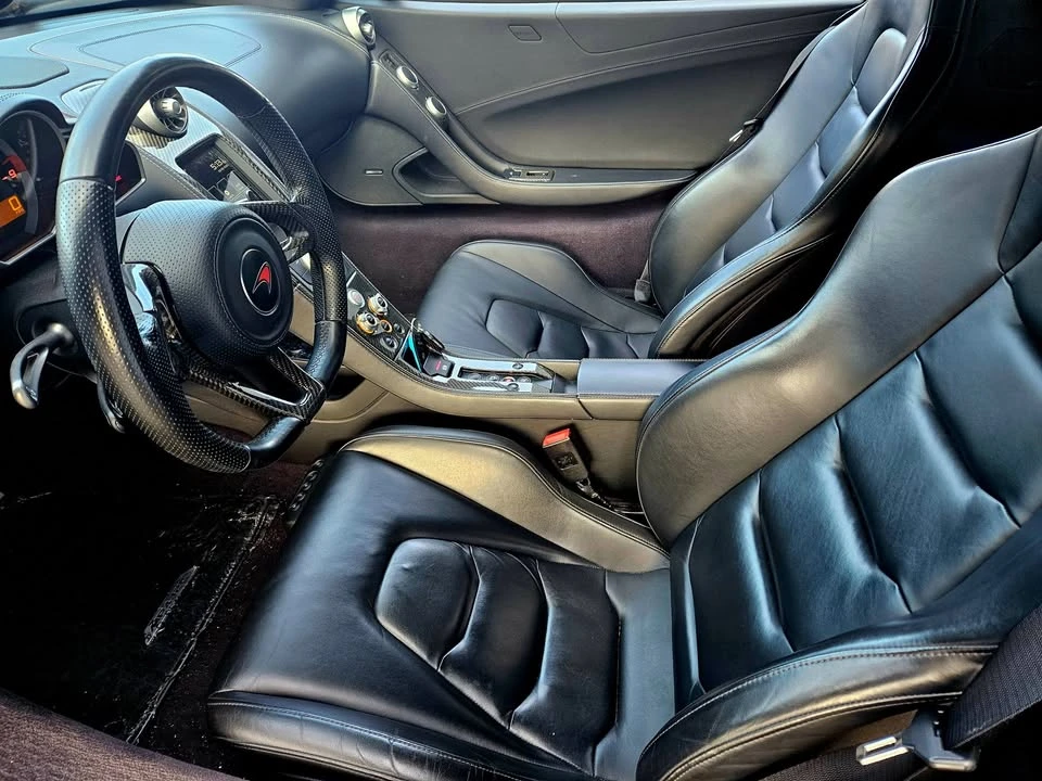 2012 McLaren MP4-12C - Image 12 of 20