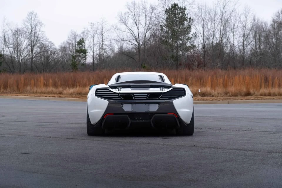 2012 McLaren MP4-12C - Image 4 of 10