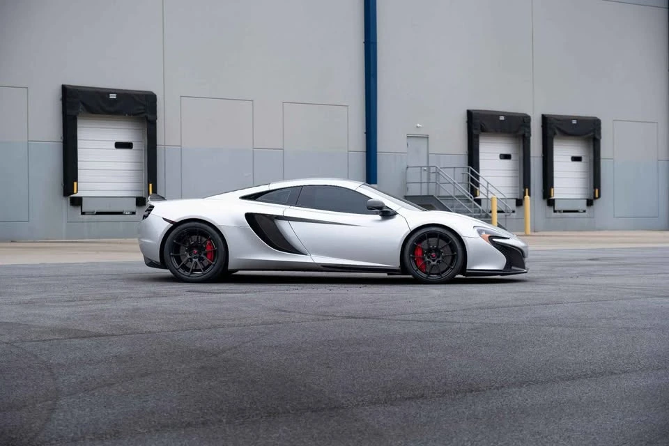 2012 McLaren MP4-12C - Image 2 of 10