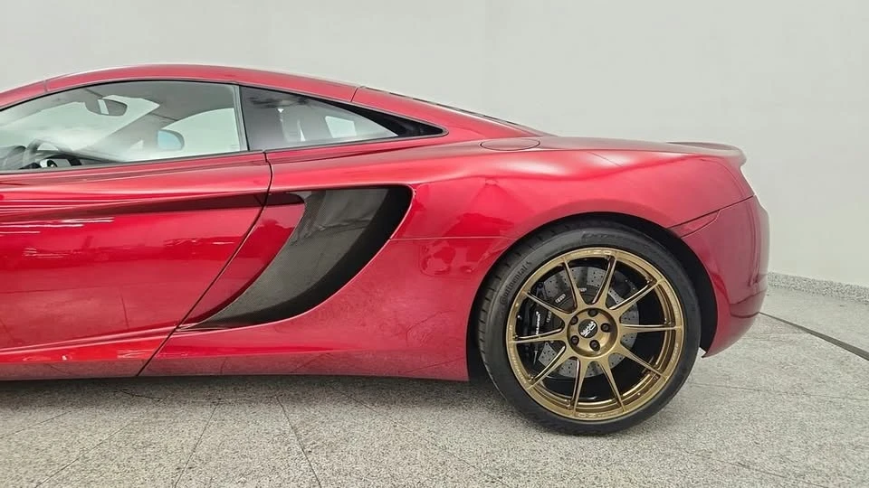 2012 McLaren MP4-12C - Image 14 of 20