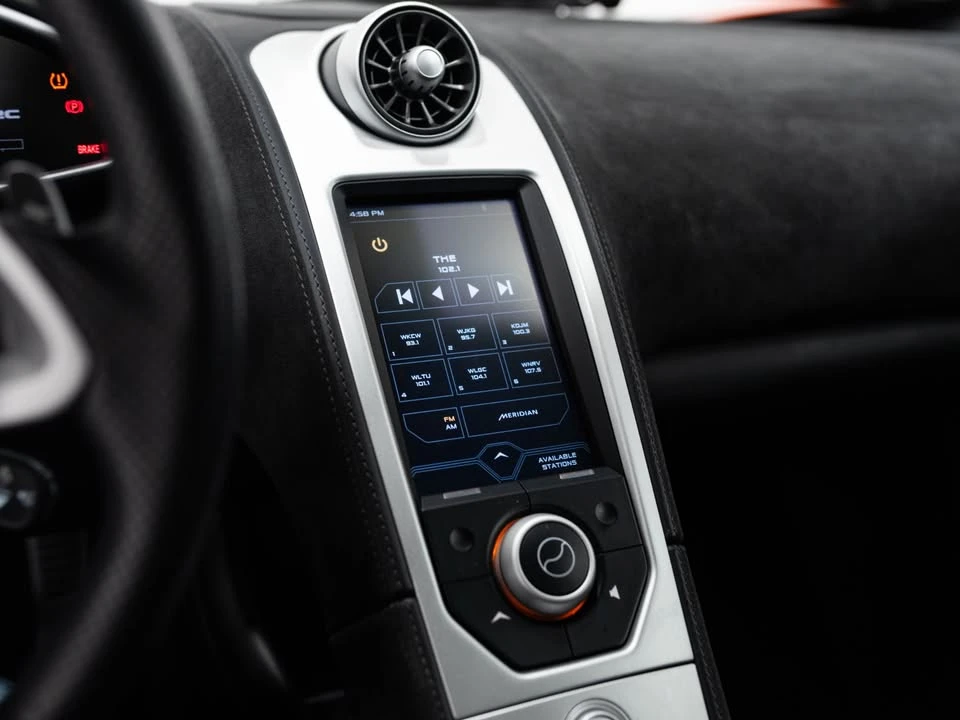 2012 McLaren MP4-12C - Image 20 of 20
