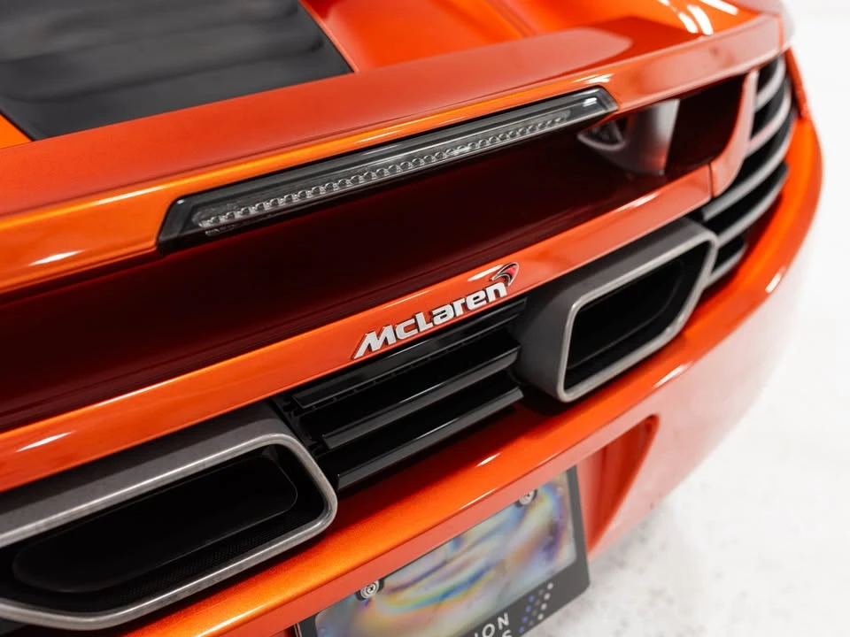 2012 McLaren MP4-12C - Image 15 of 20
