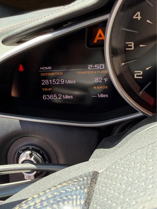 2012 McLaren MP4-12C - Image 7 of 7