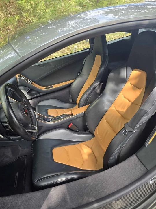 2012 McLaren MP4-12C - Image 13 of 20