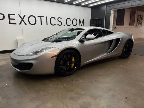 2012 McLaren MP4-12C Coupe 2D