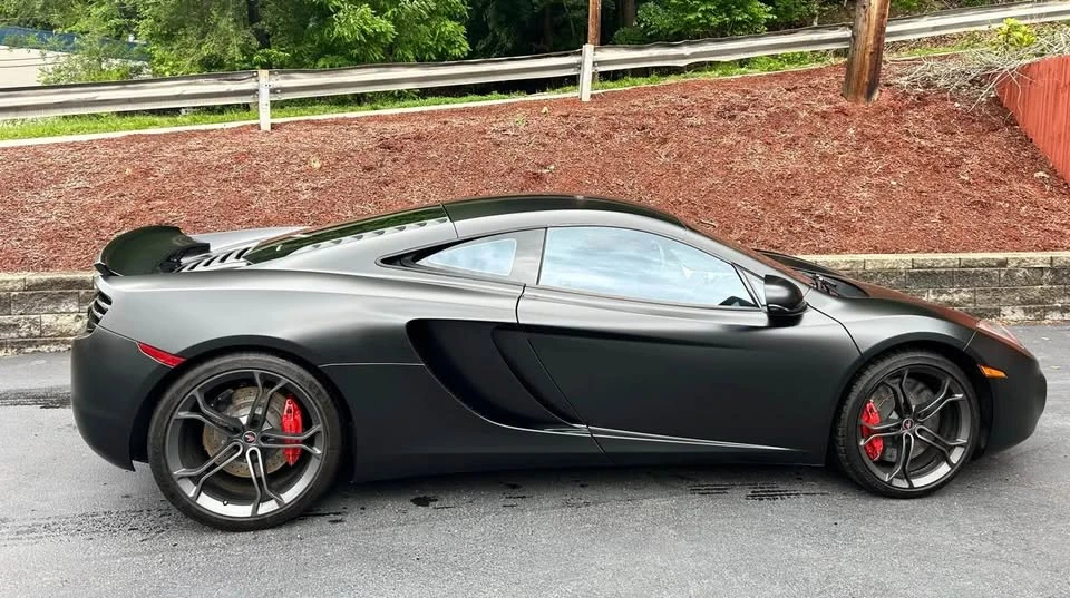 2012 McLaren MP4-12C - Image 8 of 20