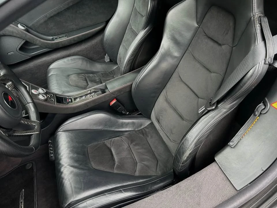 2012 McLaren MP4-12C - Image 12 of 20