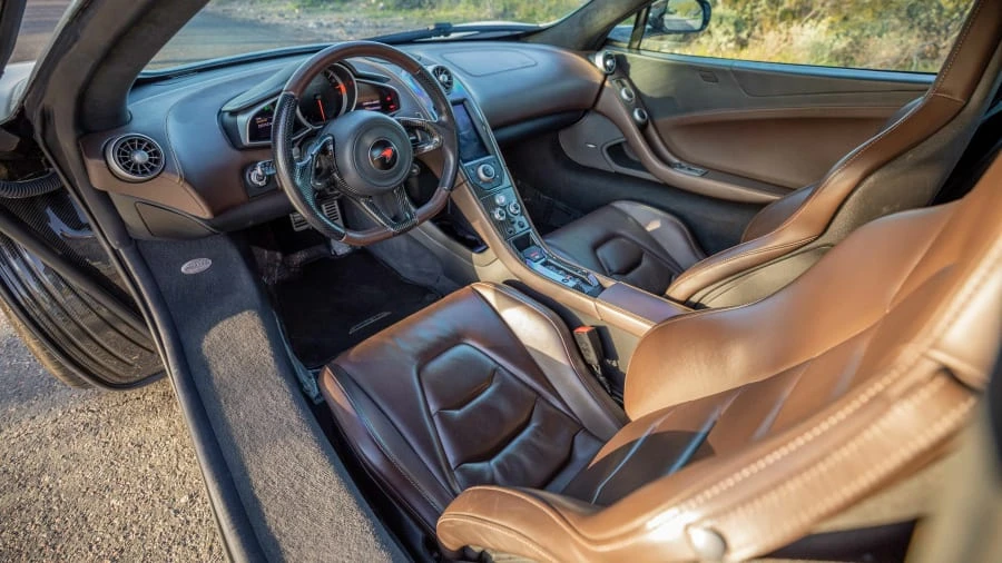 2012 McLaren MP4-12C - Image 4 of 29