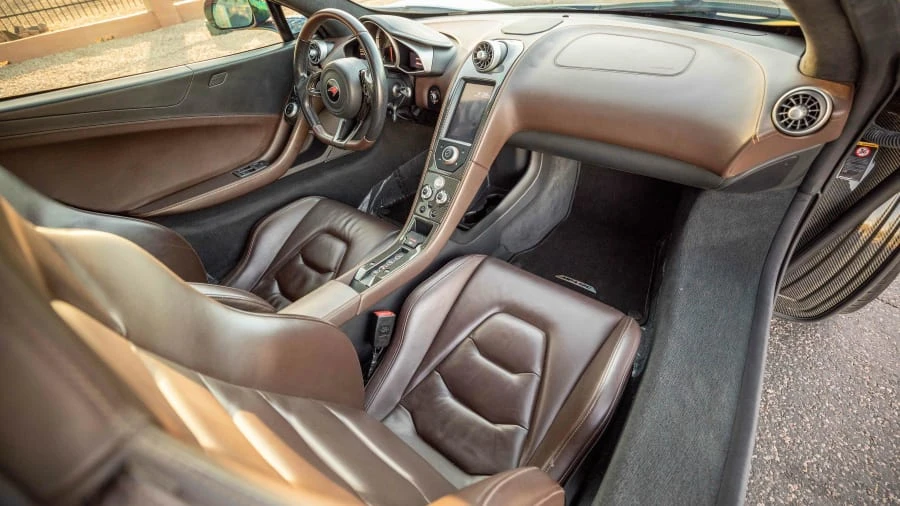 2012 McLaren MP4-12C - Image 5 of 29
