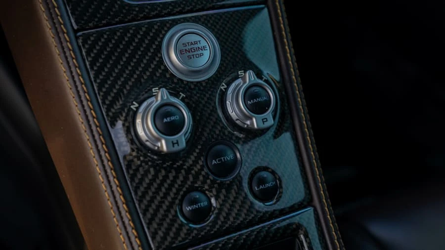 2012 McLaren MP4-12C - Image 23 of 29