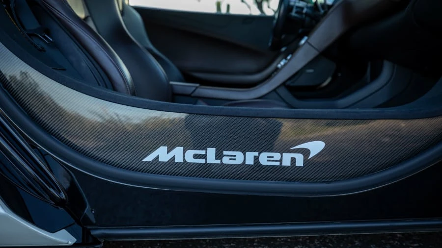 2012 McLaren MP4-12C - Image 24 of 29