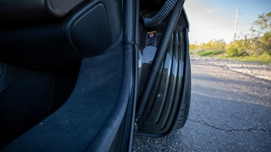 2012 McLaren MP4-12C - Image 25 of 29