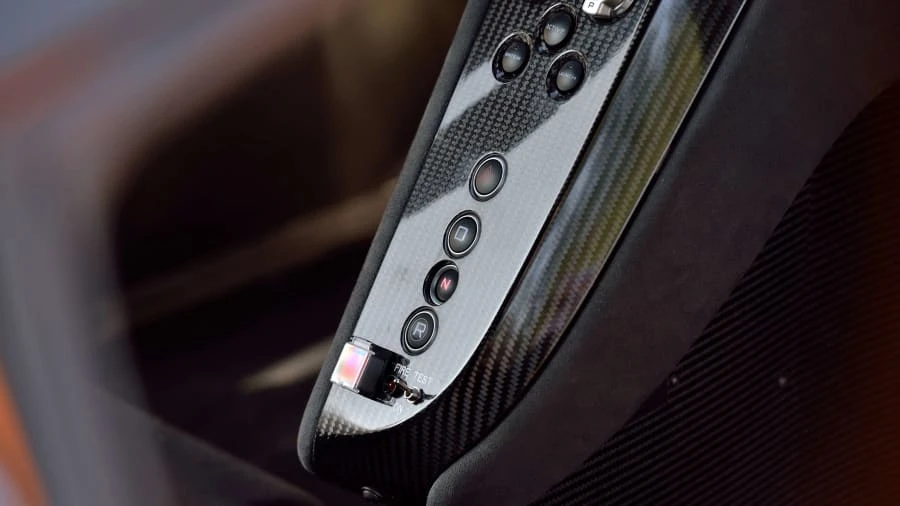 2012 McLaren MP4-12C - Image 9 of 29