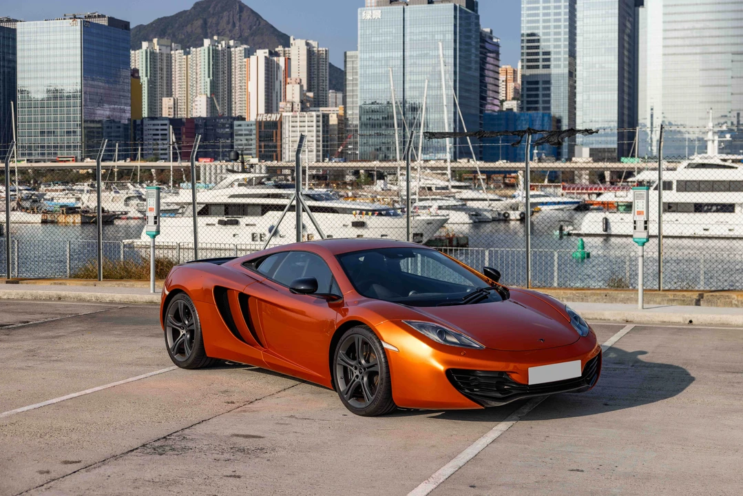 2012 McLaren MP4-12C - Image 11 of 31