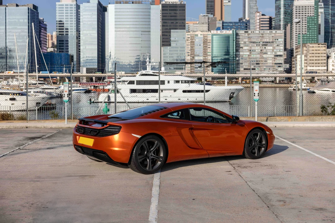 2012 McLaren MP4-12C - Image 17 of 31