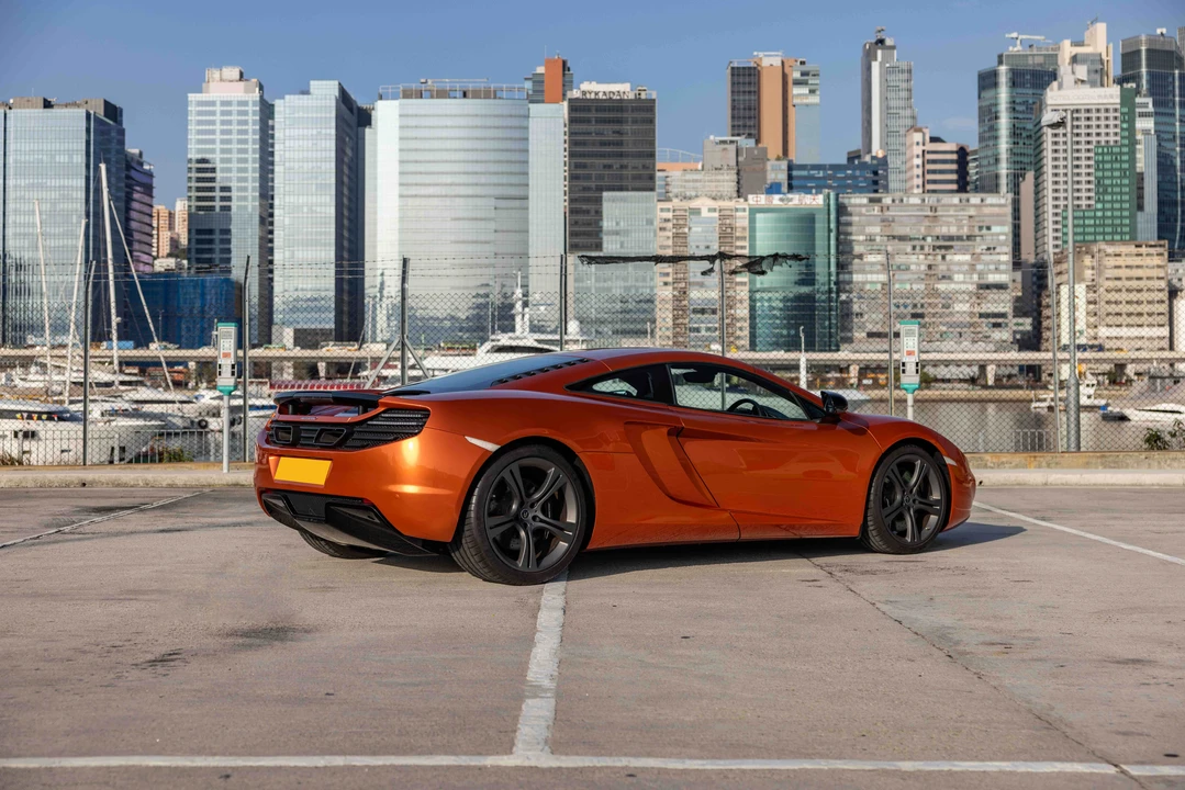 2012 McLaren MP4-12C - Image 10 of 31
