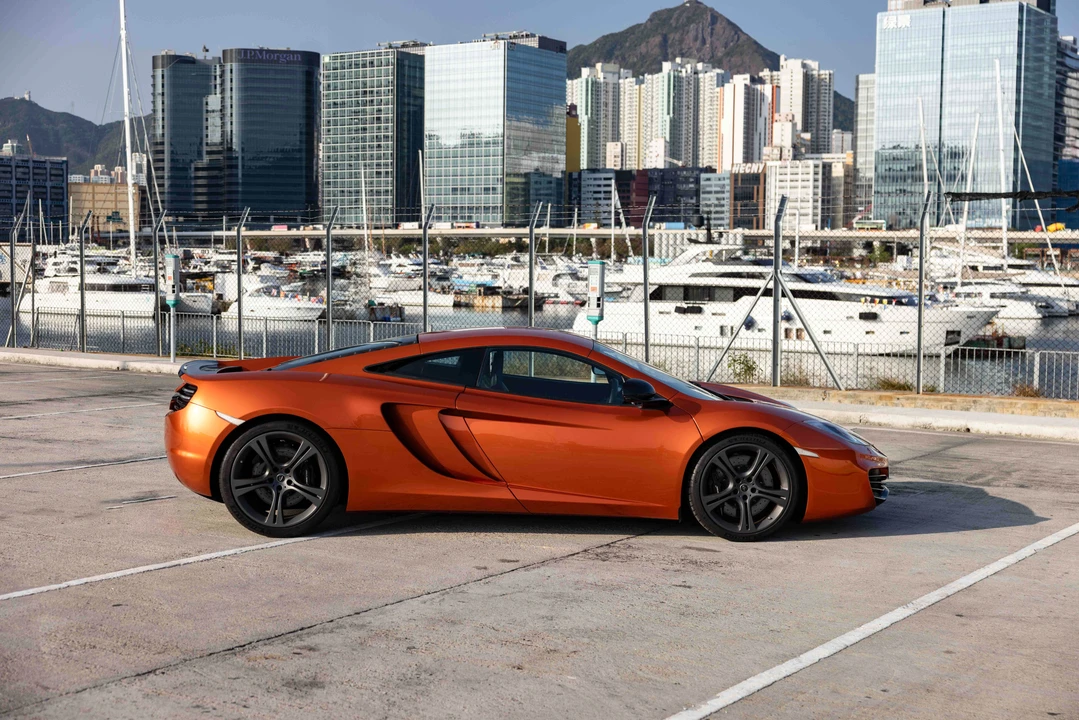 2012 McLaren MP4-12C - Image 9 of 31