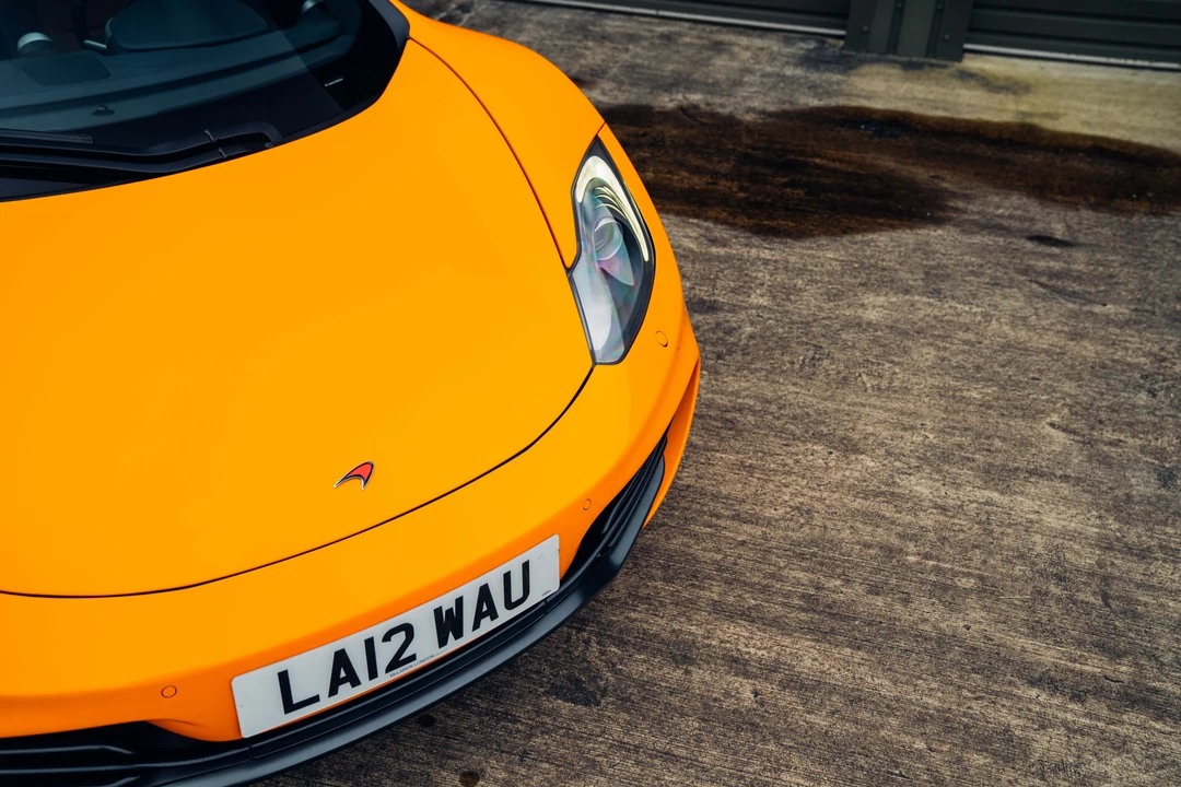 2012 McLaren MP4-12C - Image 13 of 31