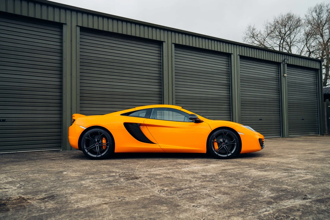 2012 McLaren MP4-12C - Image 4 of 31