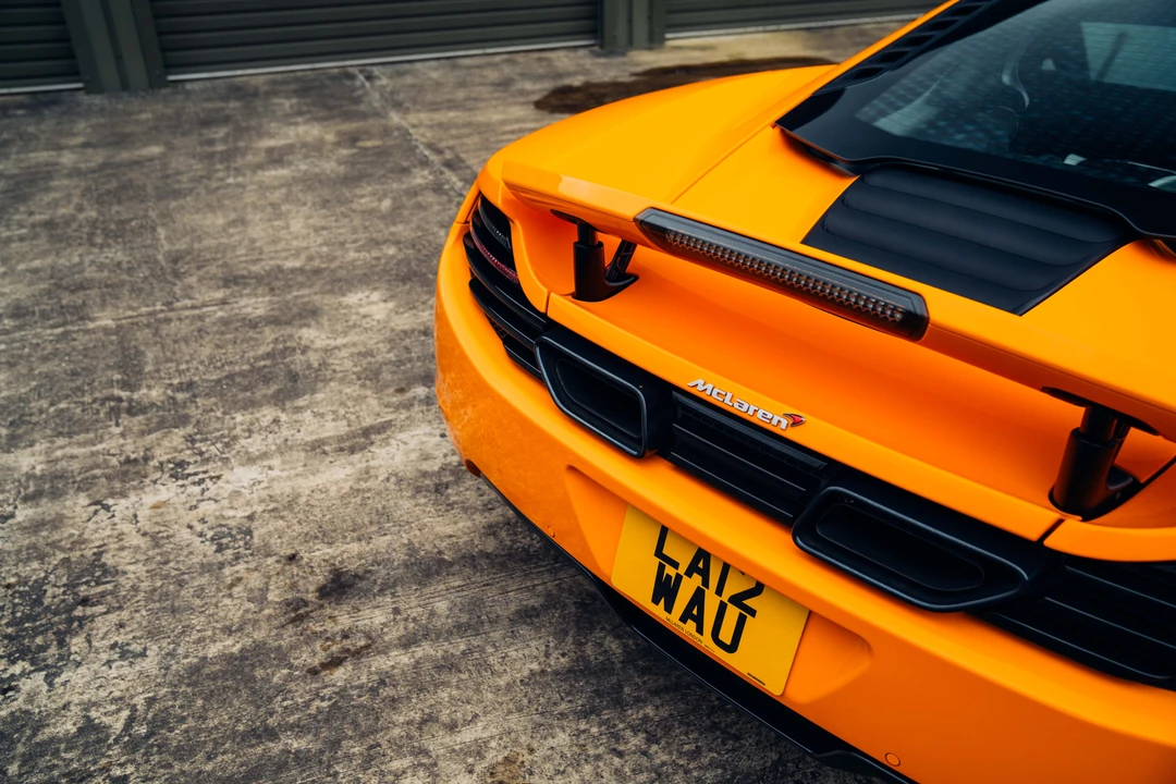 2012 McLaren MP4-12C - Image 29 of 31