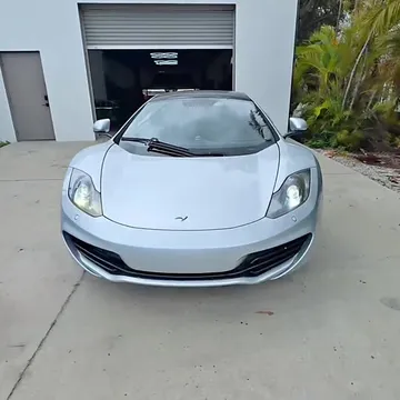 2012 McLaren MP4-12C Coupe