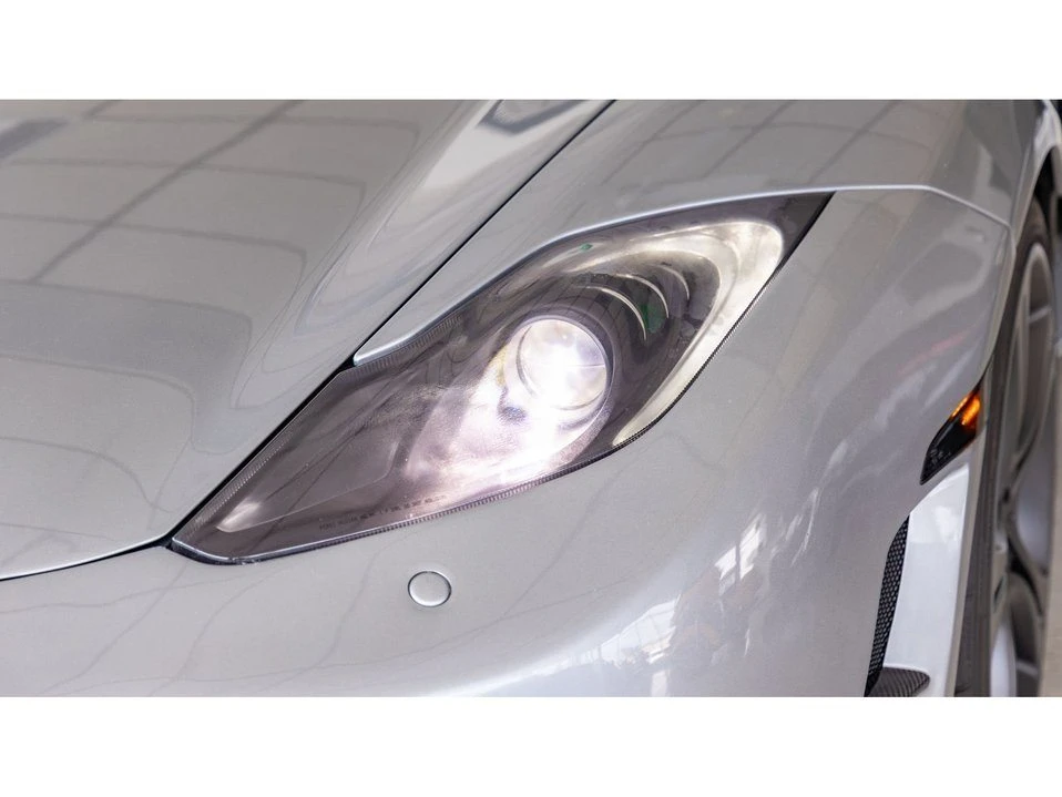 2012 McLaren MP4-12C - Image 11 of 20