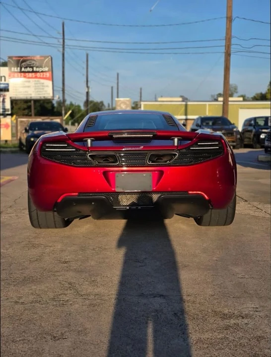 2012 McLaren MP4-12C - Image 7 of 20