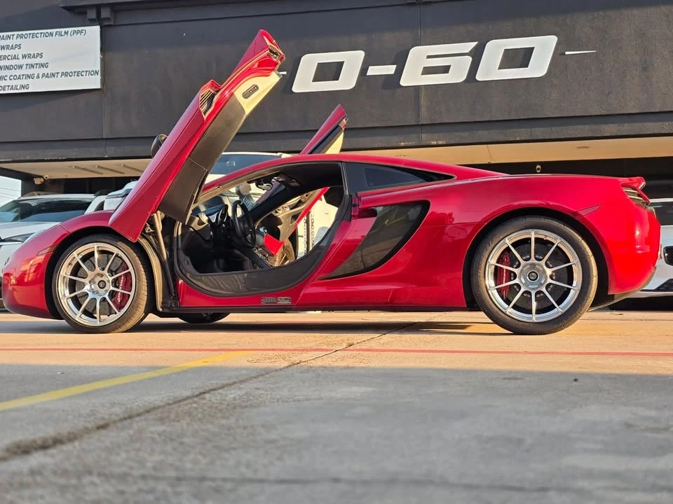 2012 McLaren MP4-12C - Image 9 of 20