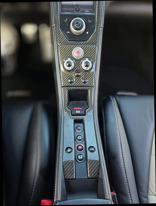 2012 McLaren MP4-12C - Image 17 of 20