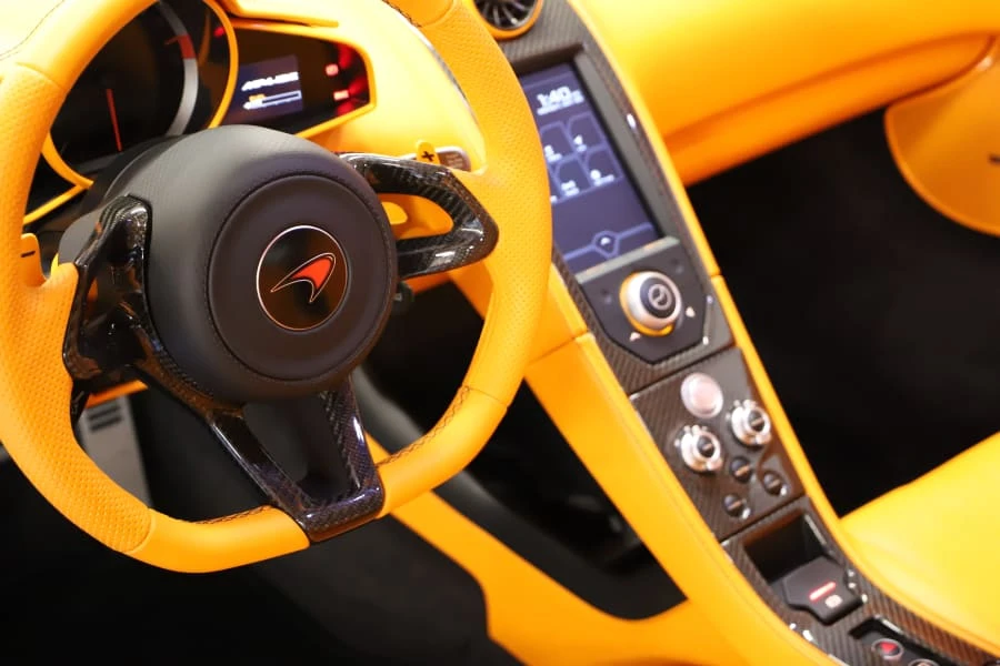 2012 McLaren MP4-12C - Image 2 of 5