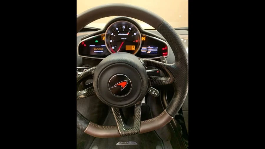 2012 McLaren MP4-12C - Image 3 of 12