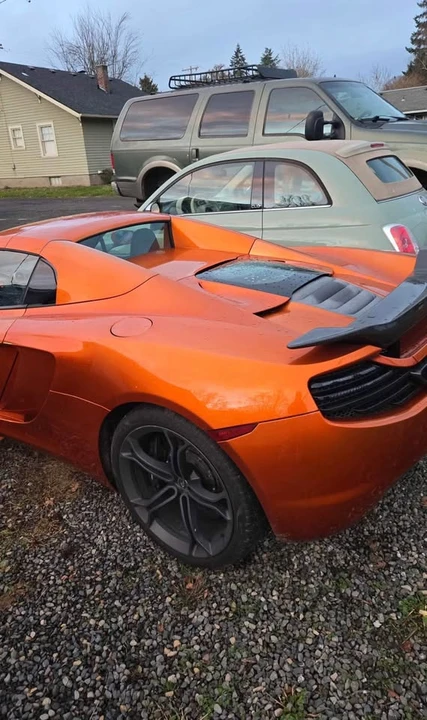 2012 McLaren MP4-12C - Image 4 of 4