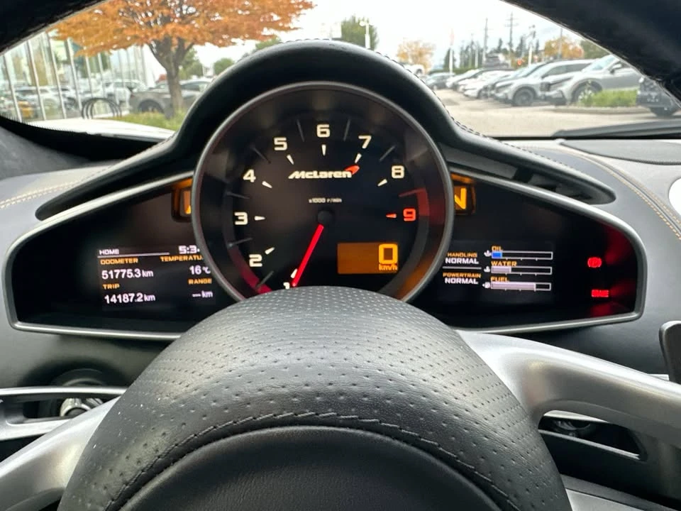 2012 McLaren MP4-12C - Image 6 of 15