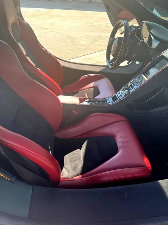 2012 McLaren MP4-12C - Image 16 of 20