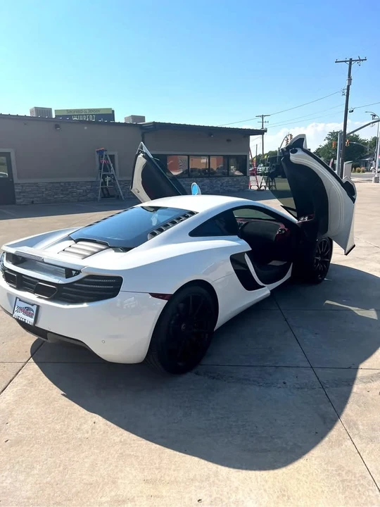 2012 McLaren MP4-12C - Image 11 of 20