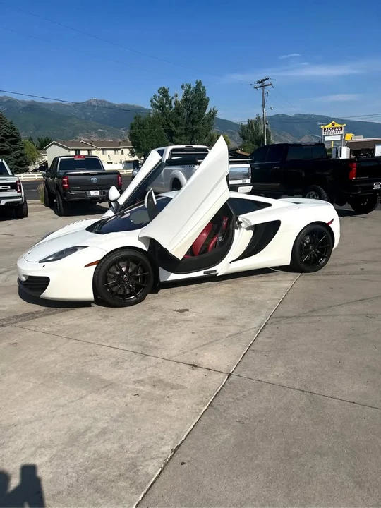 2012 McLaren MP4-12C - Image 12 of 20