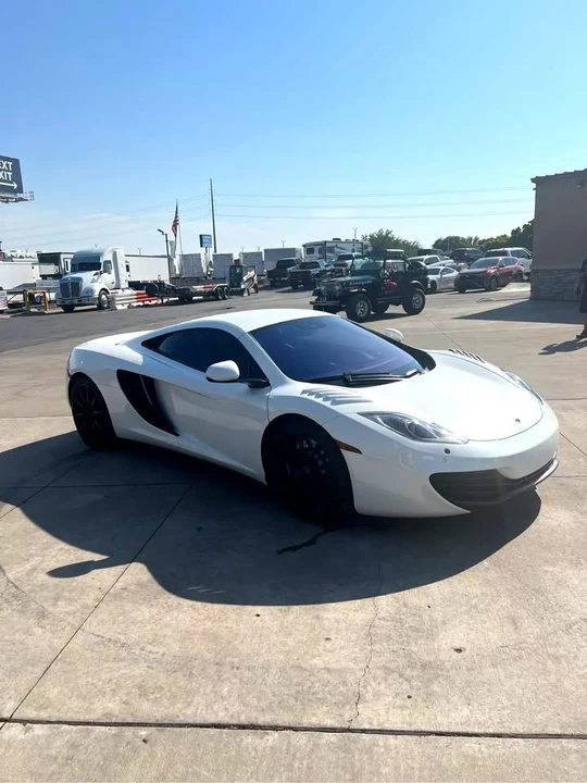 2012 McLaren MP4-12C - Image 4 of 20